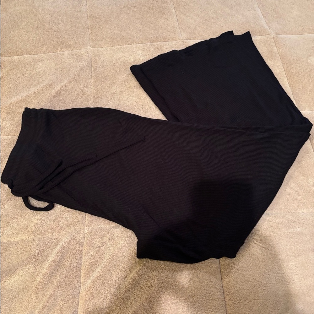 Hashtag Women's Black lounge pants